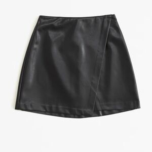 Abercrombie Scarlett Vegan Leather Wrap Mini Skort